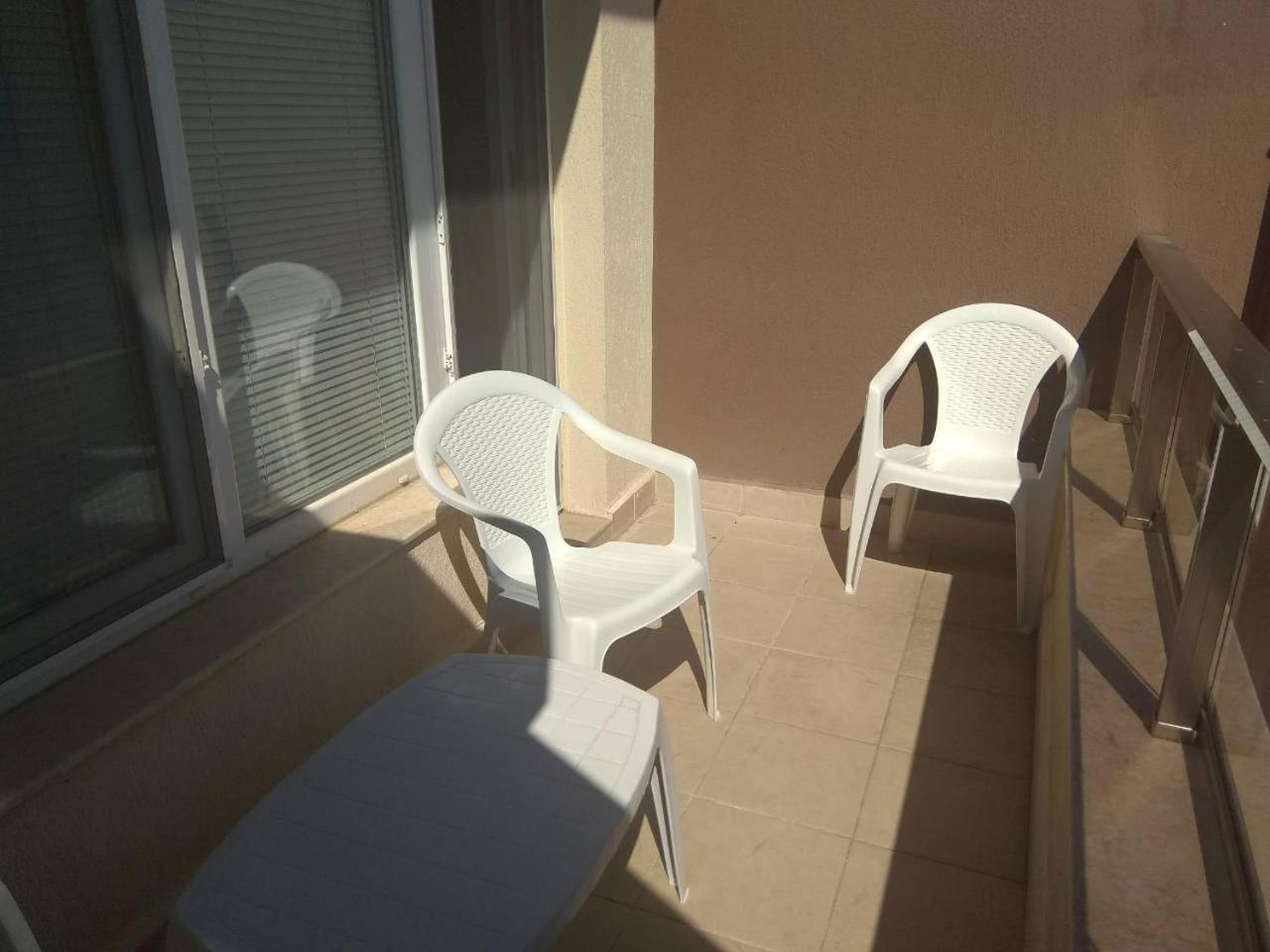 Private Apartment In Faith - Ravda Exterior foto